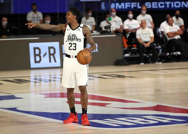 斯洛特：赛季初没人认为我们能争冠，也没人想到曼城会落后这么多.